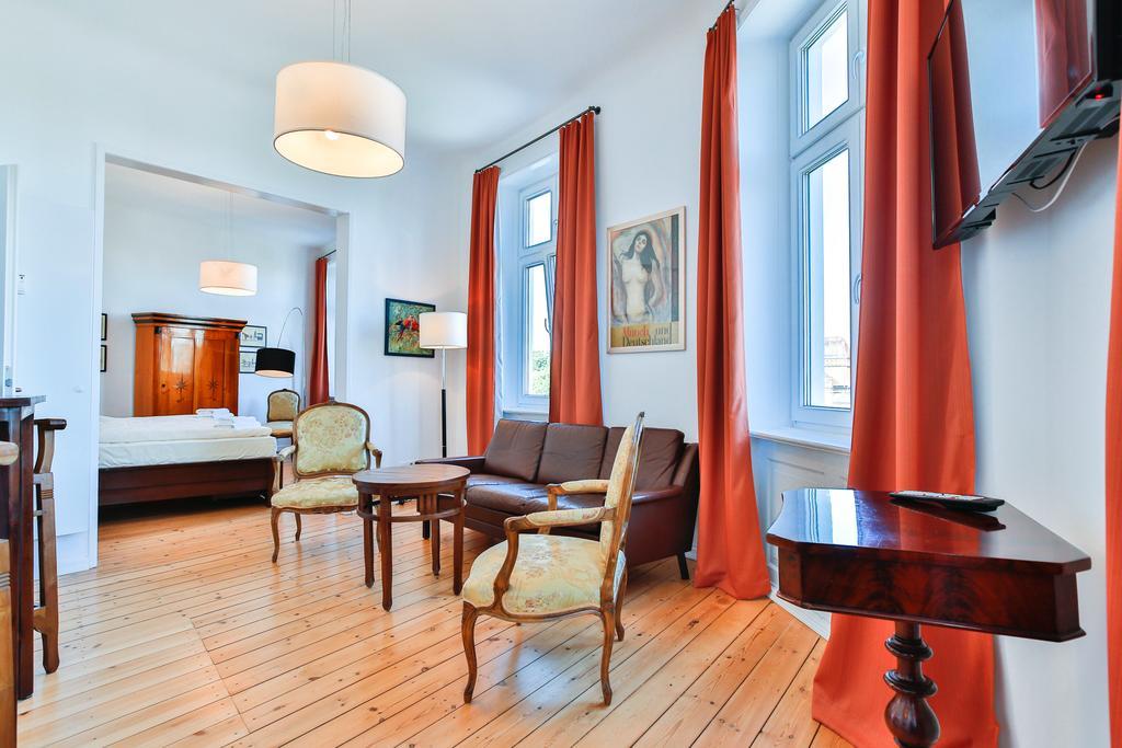 Riverside Apartments Любек Екстер'єр фото