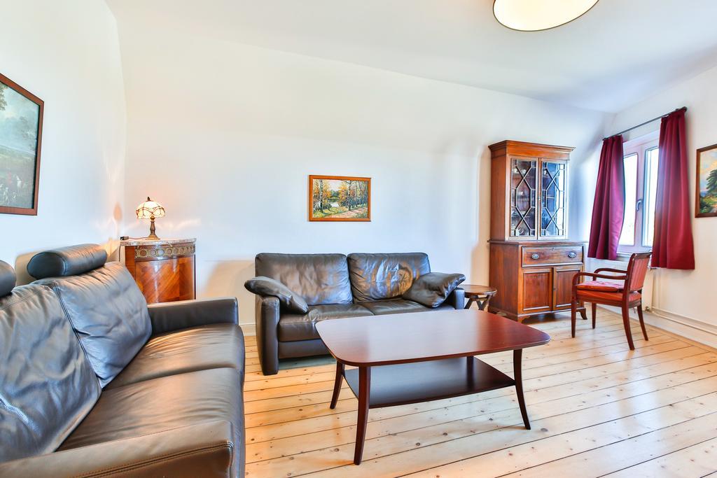 Riverside Apartments Любек Екстер'єр фото